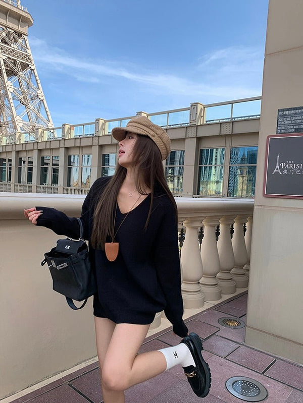 Loose V-neck Pullover Sweater