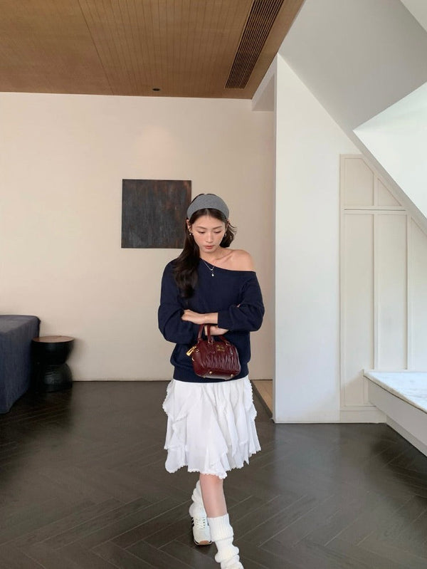 Off-shoulder Pullover Sweatshirt