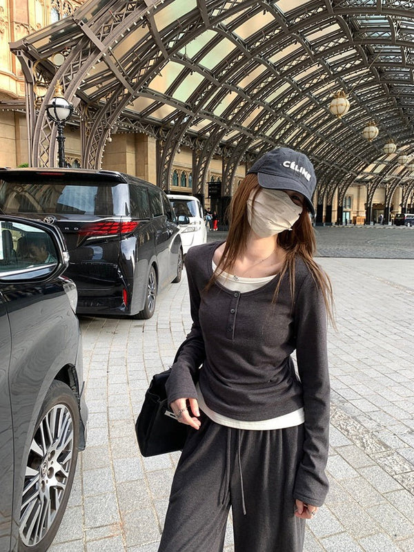 Two-piece Contrast Color Knitted Sweater