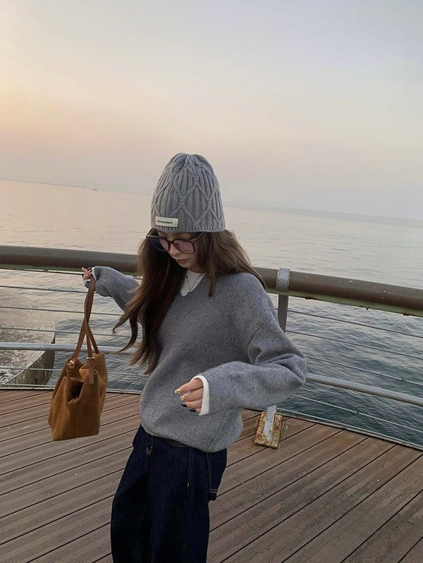 Loose V-neck Pullover Sweater