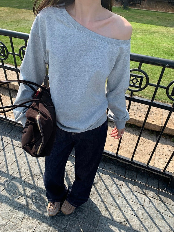 Off-shoulder Pullover Sweatshirt
