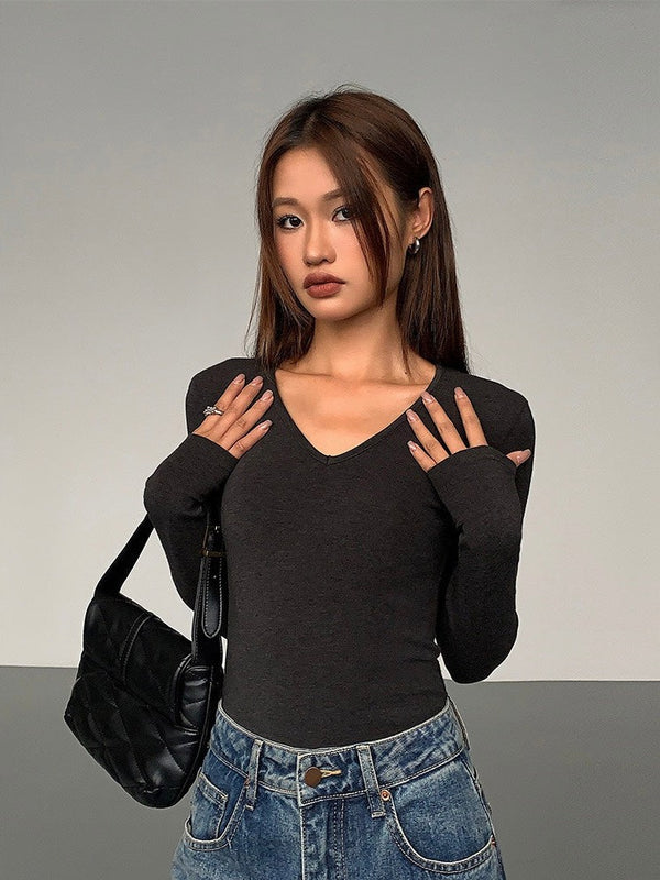 V-neck Slim Fit Sweater