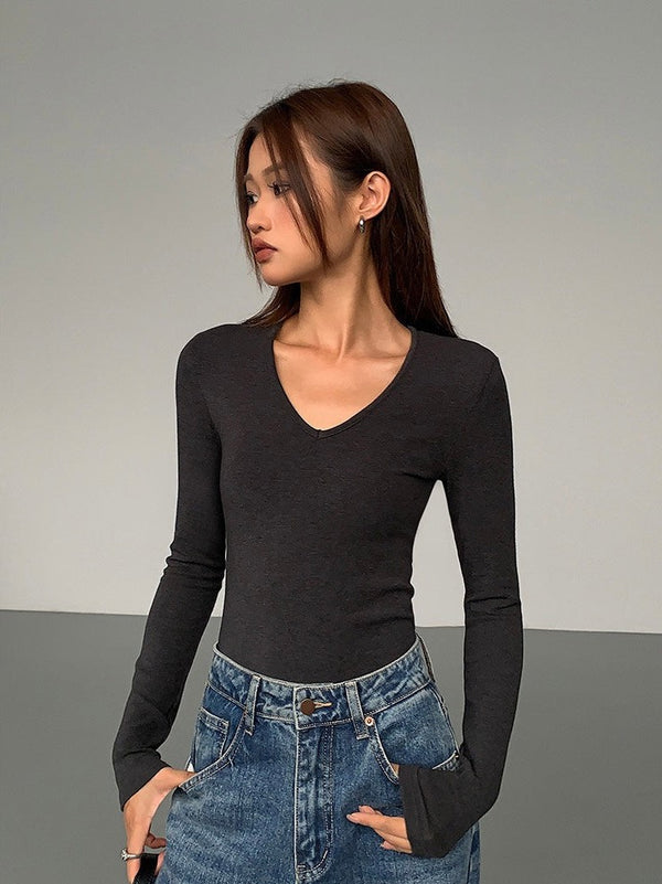 V-neck Slim Fit Sweater